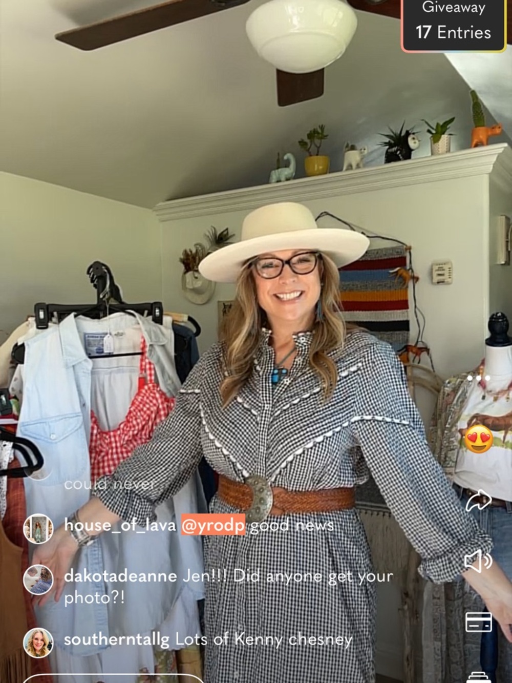 🤠🚂 ROPING & RAIDING Western Boho Train Show - Picture 5 of 12